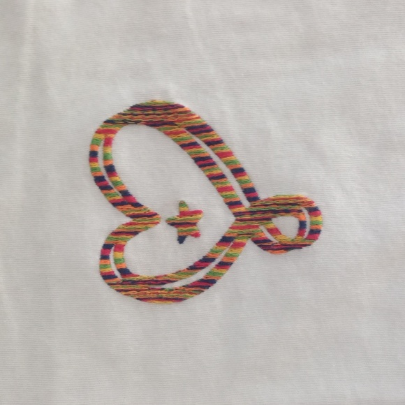 NWT Pride by Jojo White Short Sleeve Oversized Crop Top Size Small - Picture 2 of 5